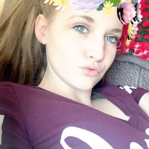 Meet your Posher, Haylee